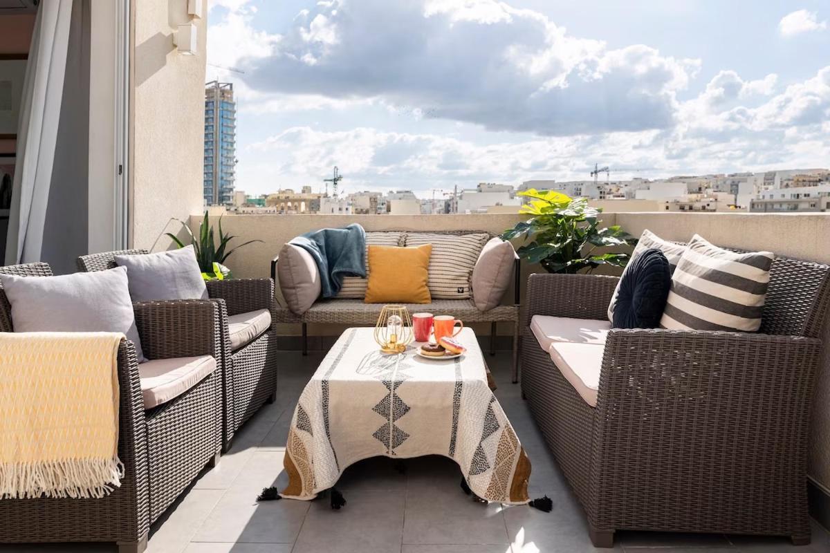 Apartamento Bright Spacious Getaway Close To The Sea Gzira