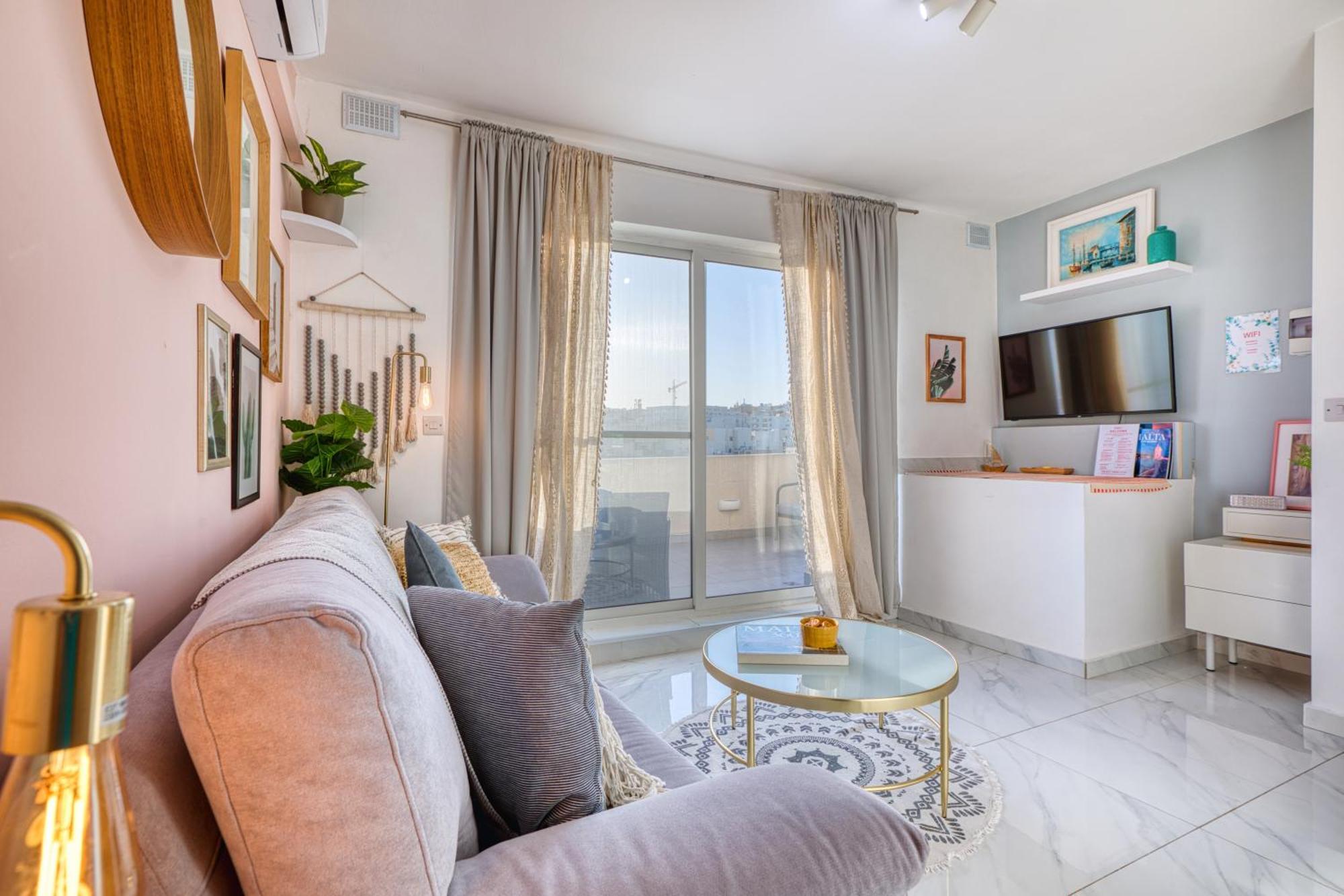 Apartamento Bright Spacious Getaway Close To The Sea *